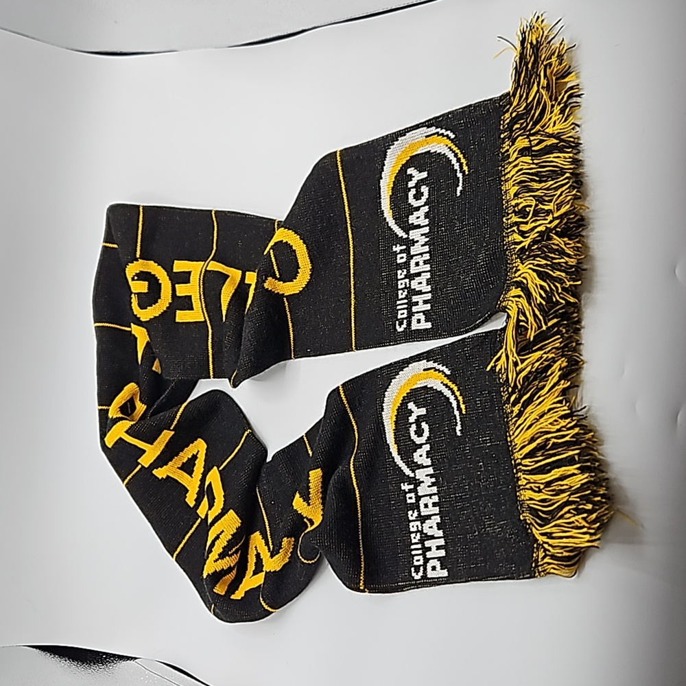 University of Iowa College of Pharmacy scarf,  Ruffneck
